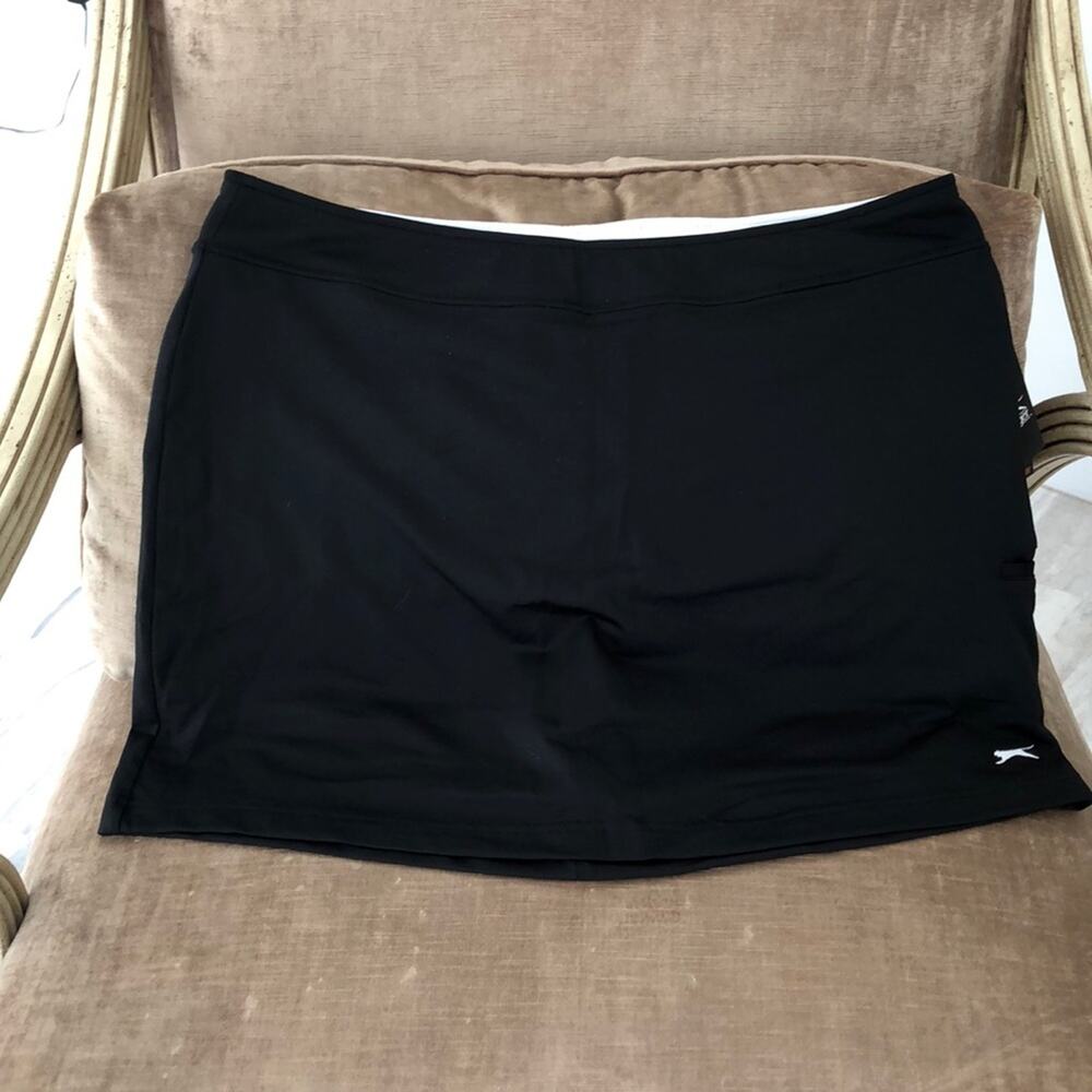 Slazenger Black skirt over shorts xl NWT